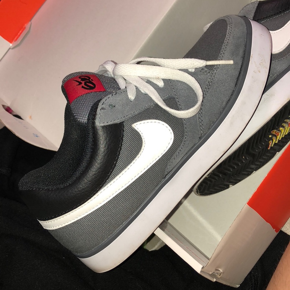 Nike